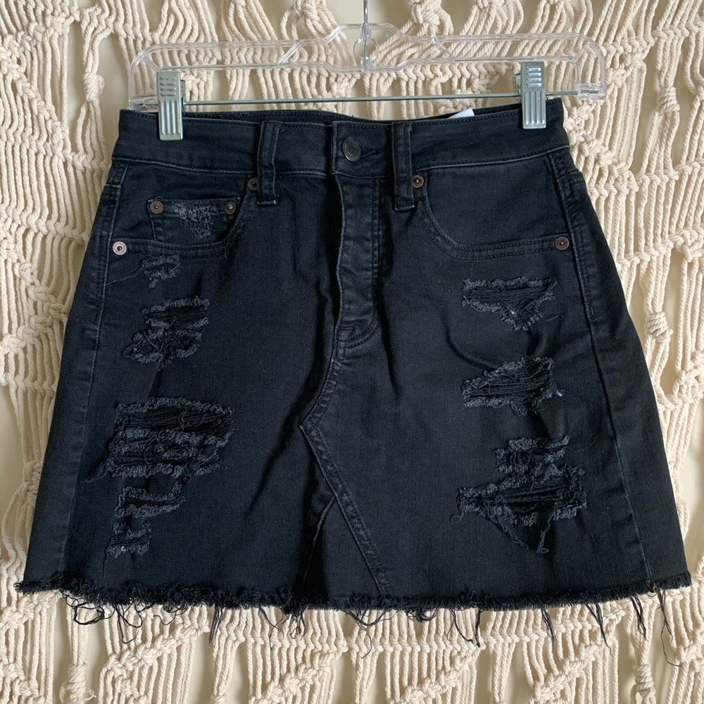 American Eagle black denim skirt